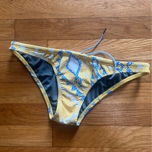 JOLYN Europe Bikini, OG out of stock print